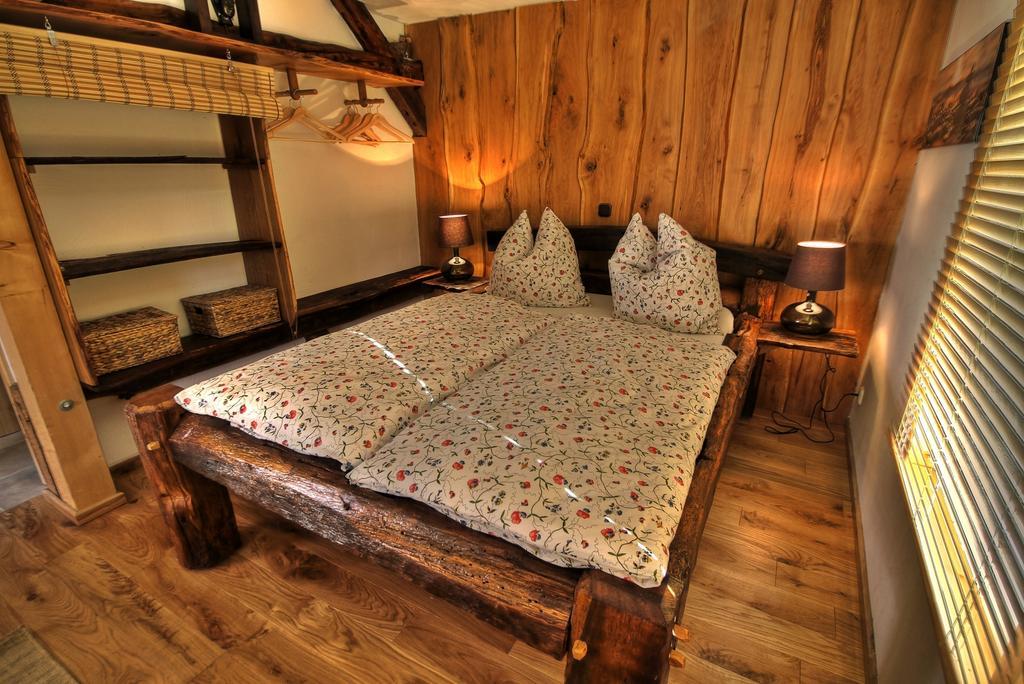 Bed and Breakfast Am Rübenkeller Binzenbach Habitación foto