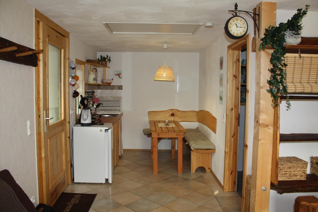Bed and Breakfast Am Rübenkeller Binzenbach Habitación foto